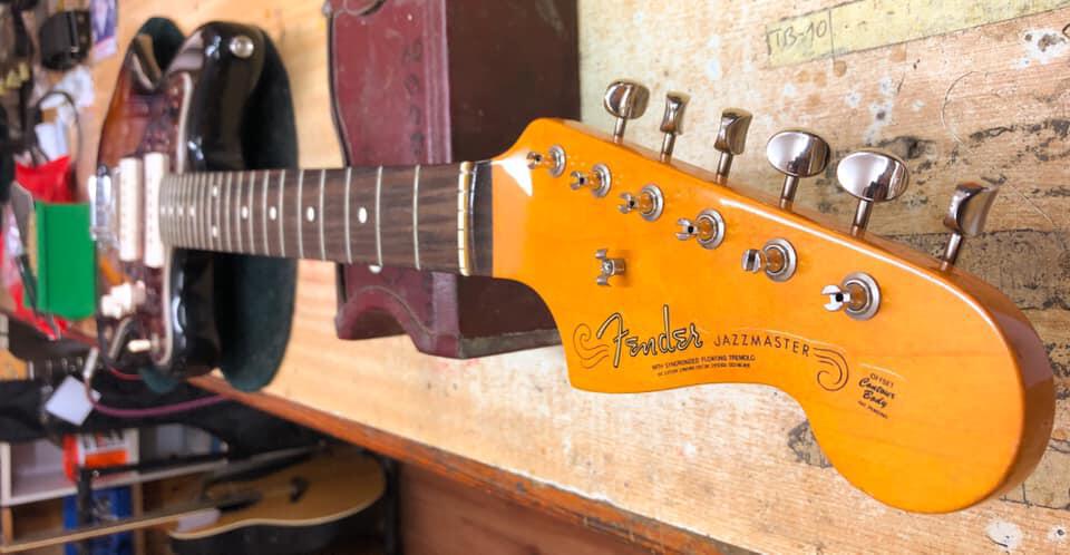You are currently viewing Fender Jazzmaster (USA) for repair